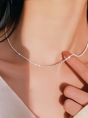Silver Diamond-Cut Snake Chain Necklace